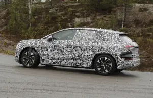 Audi Q4 e-tron - Foto spia 18-11-2020
