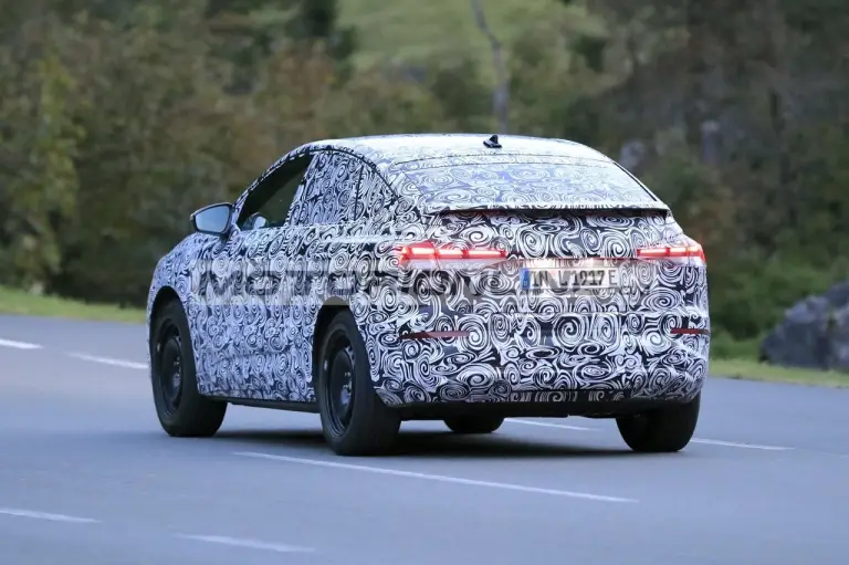 Audi Q4 e-tron Sportback - Foto spia 12-10-2020 - 13
