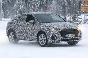 Audi Q4 foto spia 4 gennaio 2019 - 4