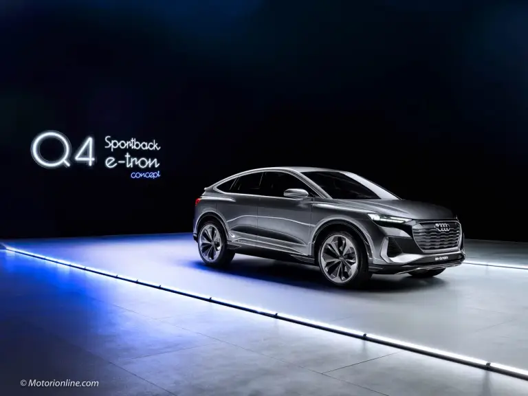 Audi Q4 Sportback e-tron Concept - Prime foto ufficiali - 11