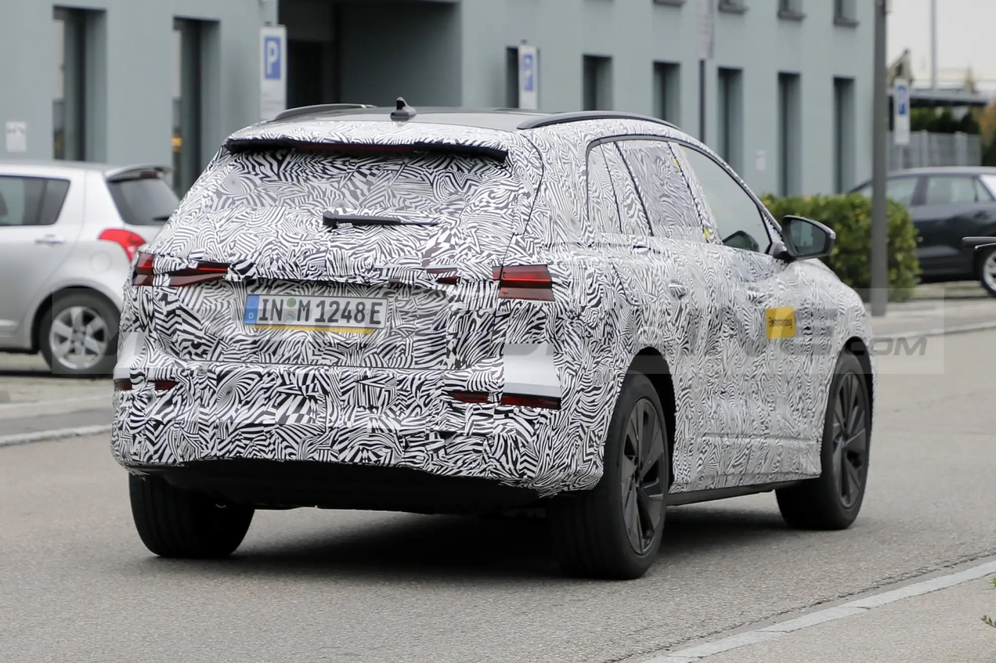 Audi Q5 e-tron - Foto Spia 05-11-2021 - 1