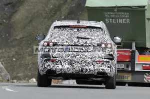Audi Q5 - Foto spia 17-5-2022