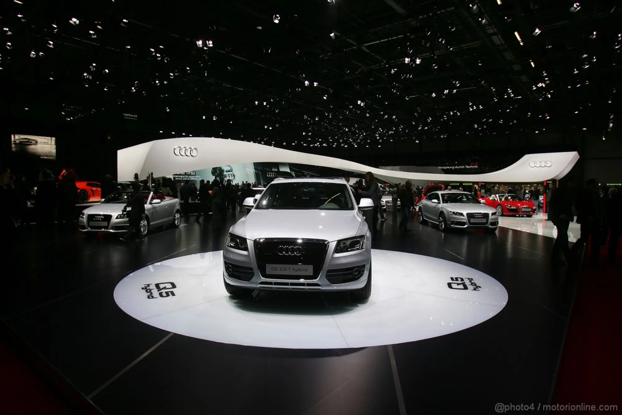 Audi Q5 Hybrid Ginevra 2011 - 6