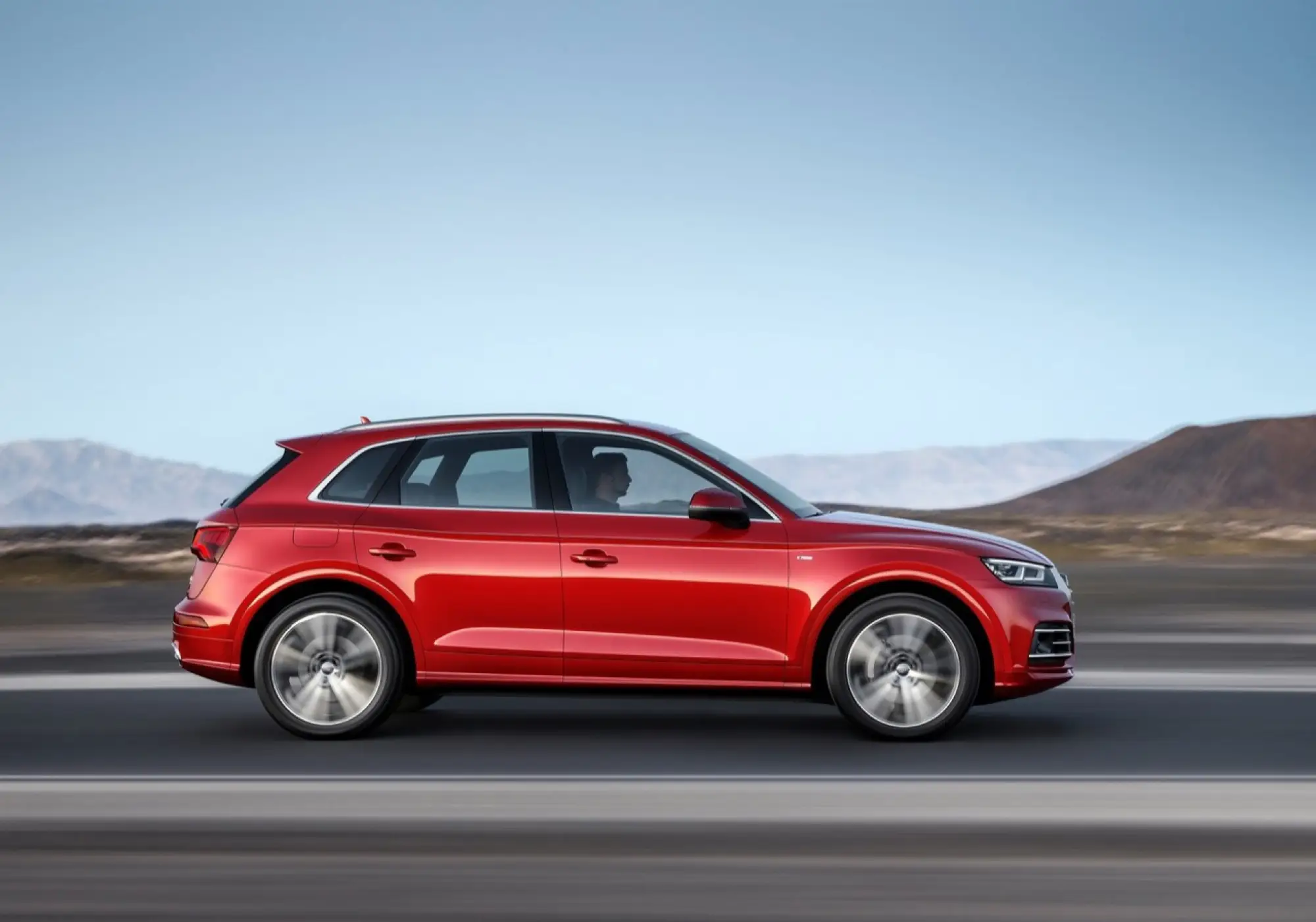 Audi Q5 MY 2017 - foto - 96