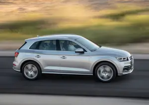 Audi Q5 MY 2017 - foto - 97