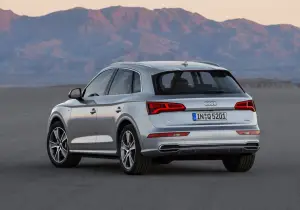 Audi Q5 MY 2017 - foto - 104