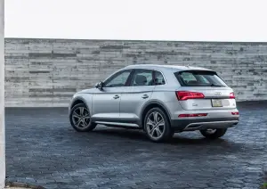 Audi Q5 MY 2017 - foto - 108