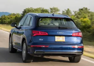 Audi Q5 MY 2017 - foto - 120