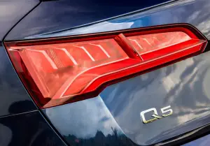 Audi Q5 MY 2017 - foto - 152