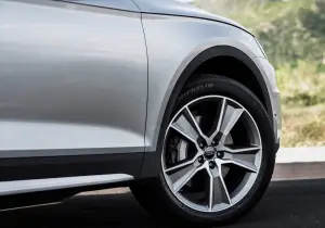 Audi Q5 MY 2017 - foto - 154