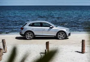 Audi Q5 MY 2017 - foto - 23