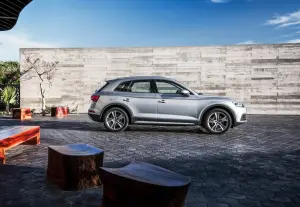 Audi Q5 MY 2017 - foto - 24