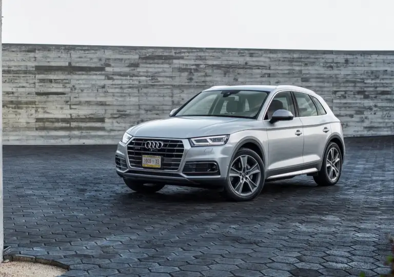 Audi Q5 MY 2017 - foto - 71