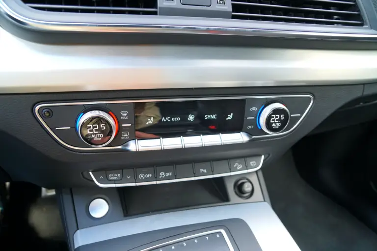 Audi Q5 prova su strada 2017 - 37