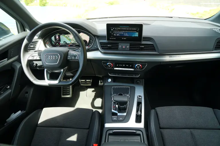 Audi Q5 prova su strada 2017 - 55