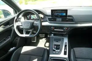 Audi Q5 prova su strada 2017