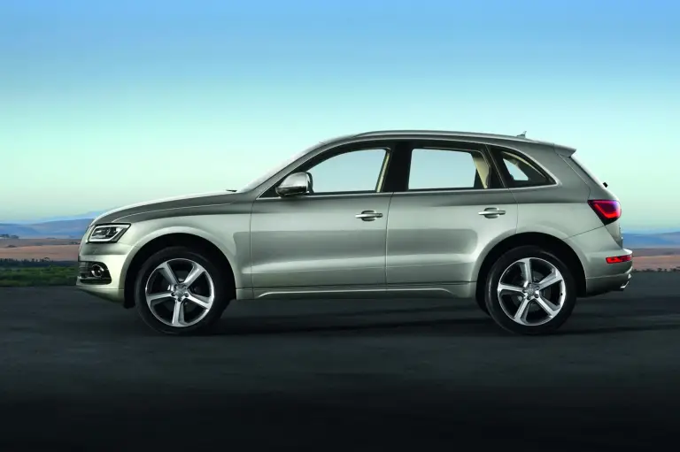 Audi Q5 restyling 2013 foto ufficiali - 12