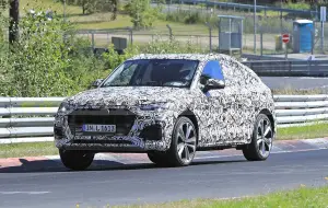 Audi Q5 Sportback - Foto spia 23-07-2020 - 4