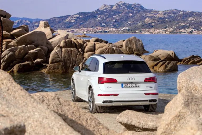 Audi Q5 TFSI e quattro - Sardegna - 2