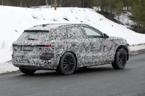 Audi Q6 e-tron - Foto Spia 30-03-2022 - 5