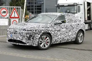 Audi Q6 e-tron RS - Foto spia 23-11-2022