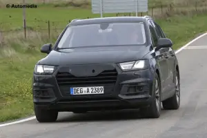 Audi Q7 2016 - Foto spia 28-11-2014 - 8