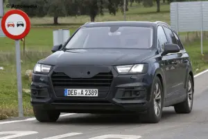 Audi Q7 2016 - Foto spia 28-11-2014 - 9