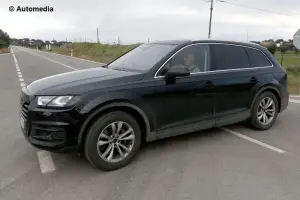 Audi Q7 2016 - Foto spia 28-11-2014 - 3