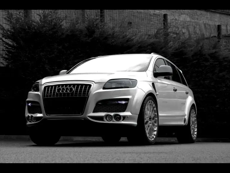 Audi Q7 by Project Kahn - 5