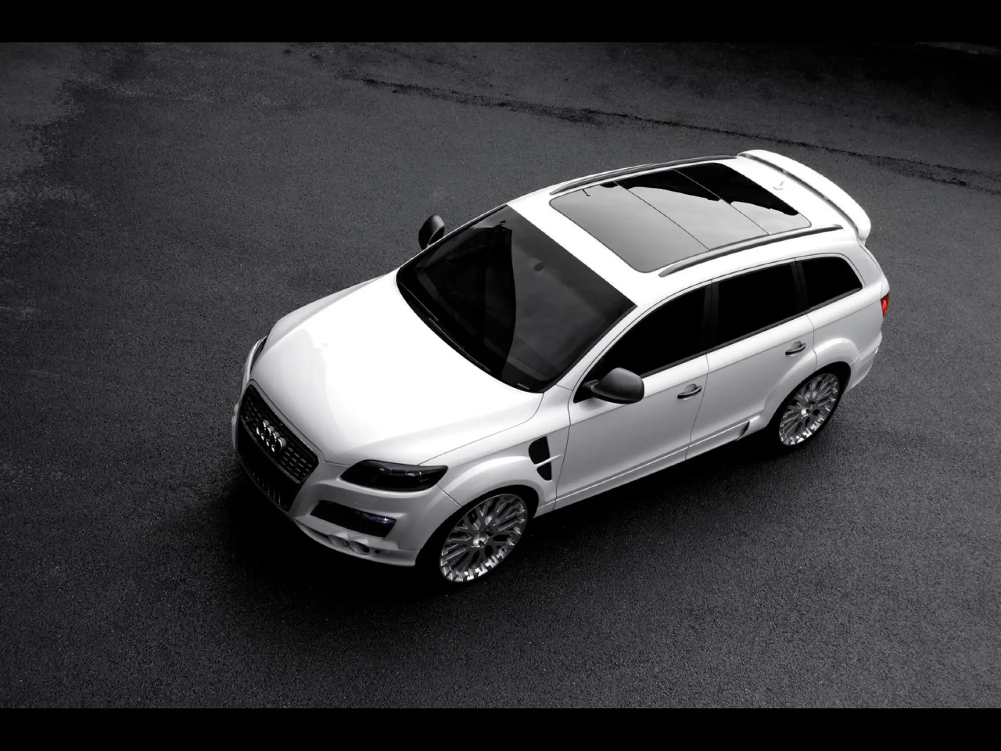 Audi Q7 by Project Kahn - 9