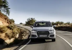 Audi Q7 e-tron 3.0 TDI quattro