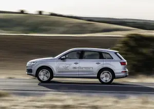 Audi Q7 e-tron 3.0 TDI quattro - 7