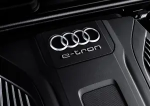 Audi Q7 e-tron 3.0 TDI quattro - 11
