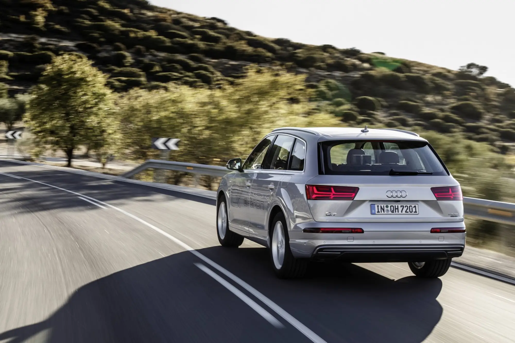 Audi Q7 e-tron MY 2016 - 46