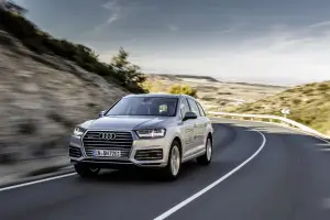 Audi Q7 e-tron MY 2016 - 47