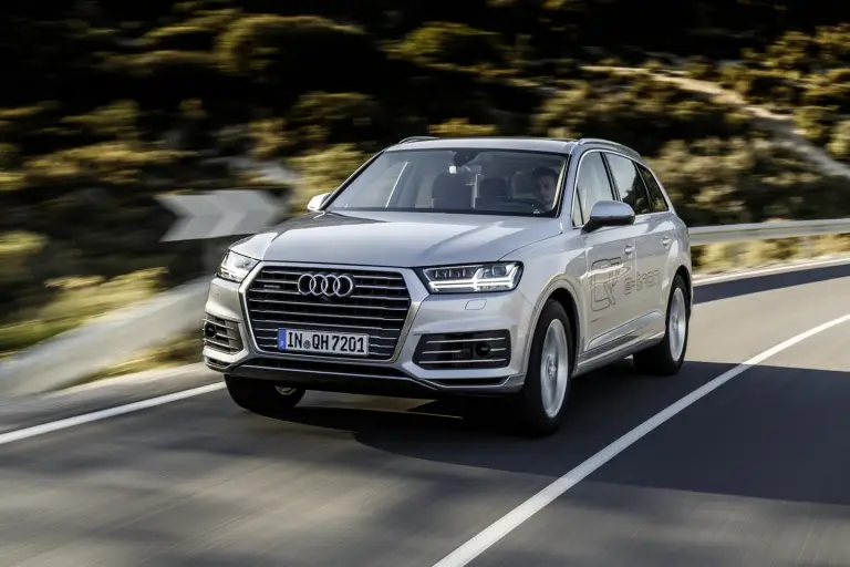 Audi Q7 e-tron MY 2016 - 48