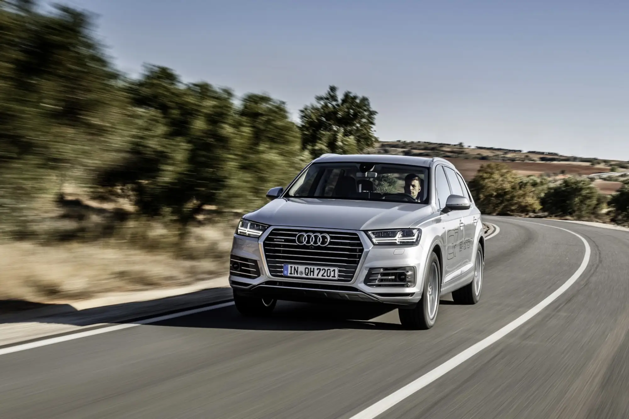 Audi Q7 e-tron MY 2016 - 50