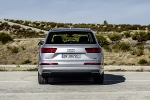 Audi Q7 e-tron MY 2016 - 51