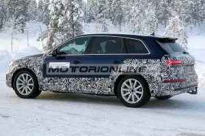 Audi Q7 facelift - Foto spia 20-12-2018 - 6
