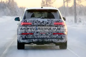 Audi Q7 facelift - Foto spia 20-12-2018 - 16