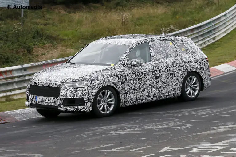 Audi Q7 - foto spia (settembre 2014) - 7