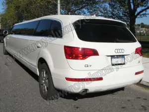 Audi Q7 Limousine - 6