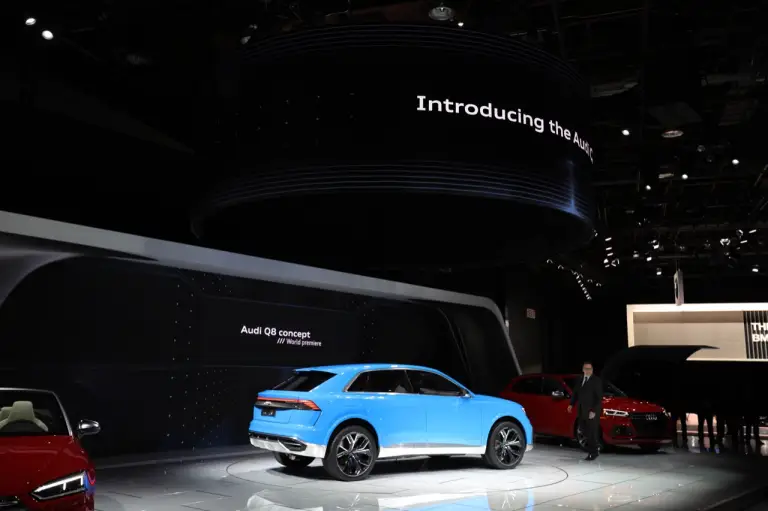 Audi Q8 concept - Salone di Detroit 2017 - 1