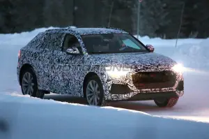 Audi Q8 - Foto spia 02-01-2017 - 1