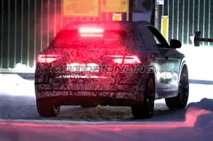 Audi Q8 - Foto spia 02-01-2017 - 5