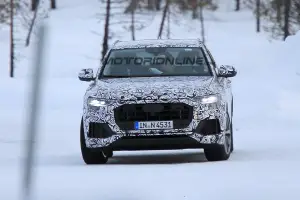 Audi Q8 - Foto spia 25-01-2017