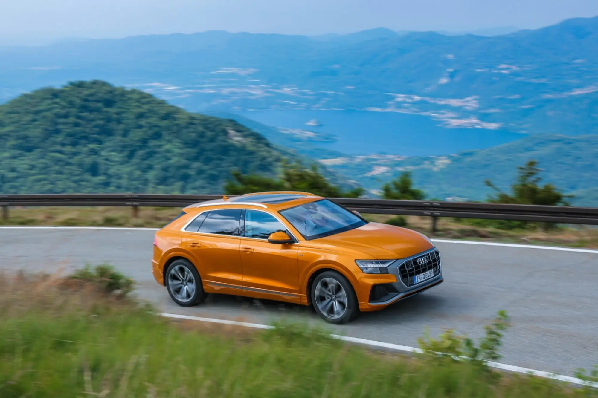 Audi Q8 - Test Drive - 25