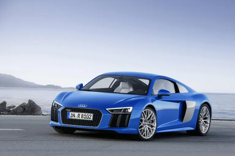 Audi R8 2015 - 1