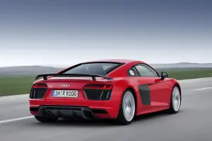 Audi R8 2015 - 6
