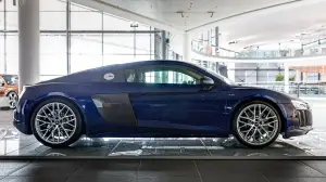 Audi R8 blu Santorini